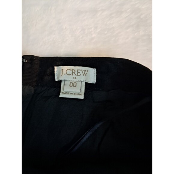 J.Crew A-Line Flared Mini Woven Tulip Skirt Black Lined Retro Stretch Size 00 - Picture 2 of 6